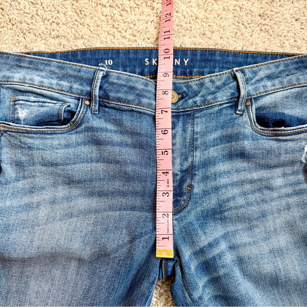 White House Black Market ‘The Skinny Crop’ Embroidered Ankle Jeans Size 10 - Picture 12 of 16